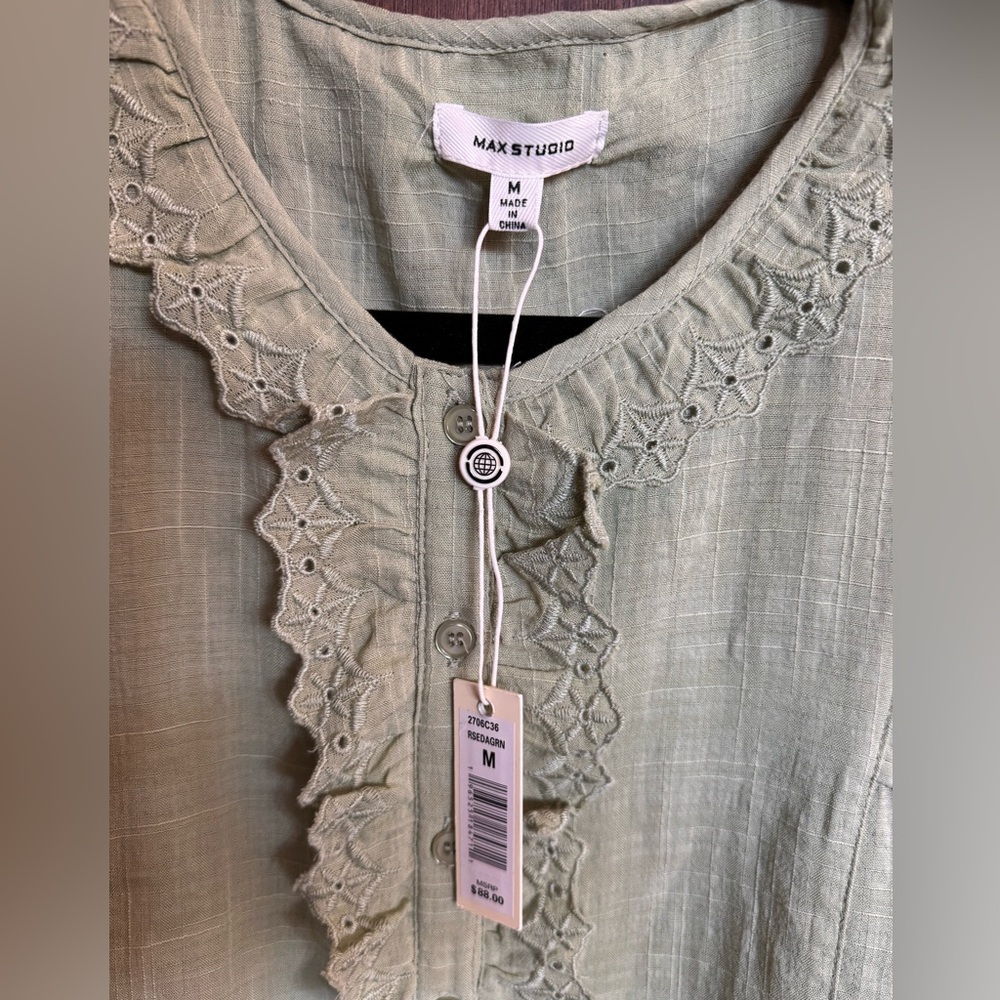 Max Studio shirt - Picture 2 of 2